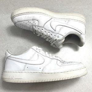 All white af1